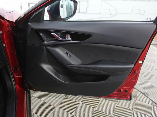 Mazda CX-4 I Рестайлинг с пробегом 2023 года, цена 2 895 000 рублей, 54900 км, внедорожник, Автокод Объявления