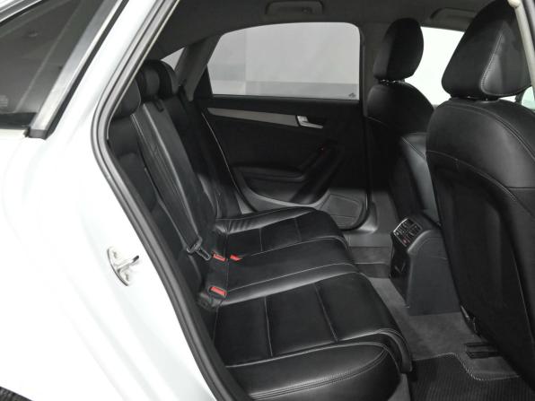Audi A4 IV (B8) Рестайлинг с пробегом 2013 года, цена 1 990 000 рублей, 167399 км, седан, Автокод Объявления