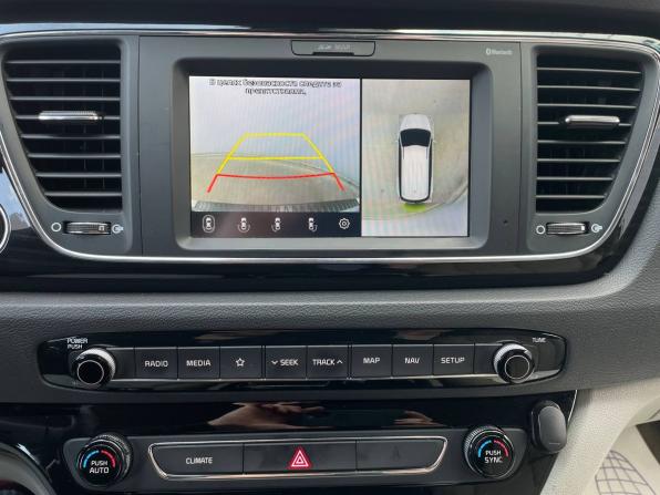Kia Carnival III с пробегом 2019 года, цена 2 877 000 рублей, 180306 км, минивэн, Автокод Объявления