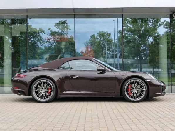 Porsche 911 VII (991) Рестайлинг с пробегом 2017 года, цена 12 000 000 рублей, 6000 км, кабриолет, Автокод Объявления