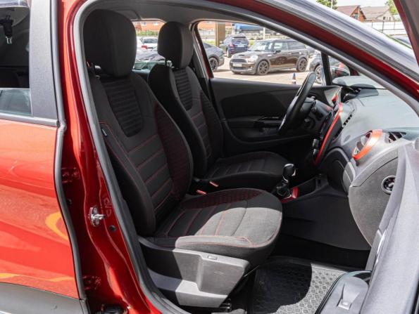 Renault Kaptur I с пробегом 2018 года, цена 1 530 000 рублей, 137609 км, внедорожник, Автокод Объявления