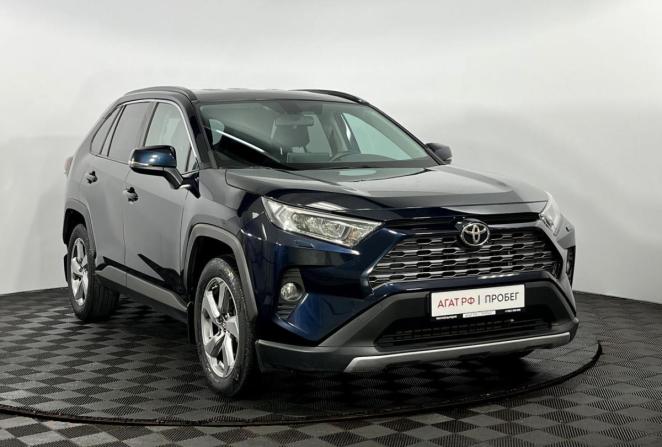 Toyota RAV4 V (XA50) с пробегом 2020 года, цена 3 100 000 рублей, 136841 км, внедорожник, Автокод Объявления
