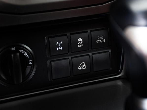 Toyota Land Cruiser Prado 150 Series Рестайлинг 3 с пробегом 2021 года, цена 5 350 000 рублей, 159449 км, внедорожник, Автокод Объявления