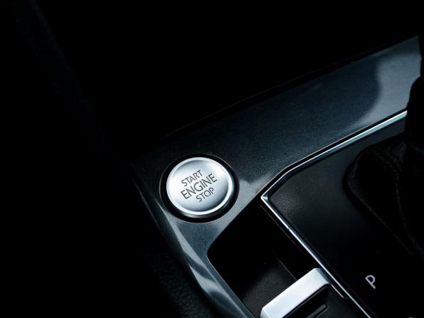Volkswagen Tiguan II с пробегом 2019 года, цена 2 599 000 рублей, 111866 км, внедорожник, Автокод Объявления