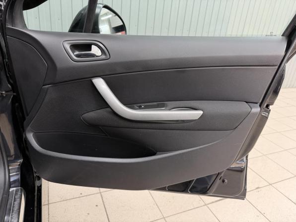 Peugeot 308 I с пробегом 2008 года, цена 379 000 рублей, 288358 км, хэтчбек, Автокод Объявления
