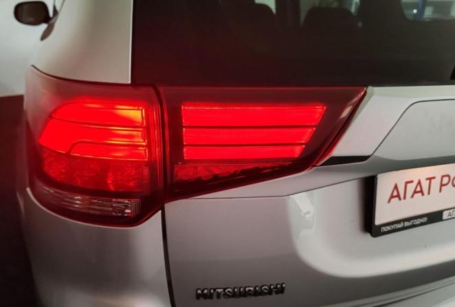 Mitsubishi Outlander III Рестайлинг 2 с пробегом 2017 года, цена 1 680 000 рублей, 271600 км, внедорожник, Автокод Объявления
