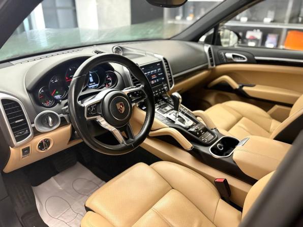 Porsche Cayenne II Рестайлинг (958) с пробегом 2017 года, цена 3 989 000 рублей, 138000 км, внедорожник, Автокод Объявления