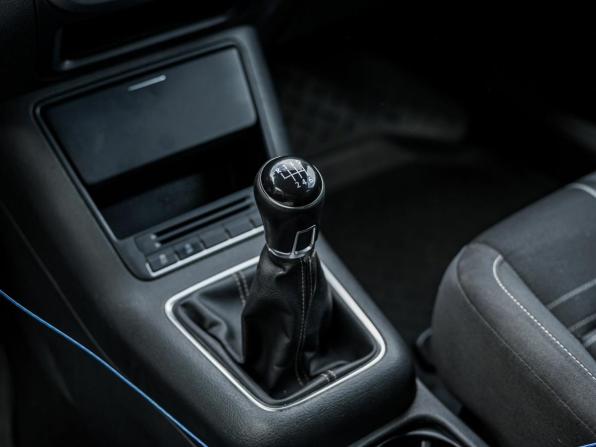 Volkswagen Tiguan I Рестайлинг с пробегом 2015 года, цена 875 000 рублей, 304649 км, внедорожник, Автокод Объявления