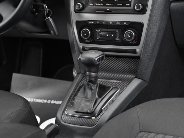 Skoda Octavia II (A5) Рестайлинг с пробегом 2010 года, цена 599 000 рублей, 167000 км, лифтбек, Автокод Объявления