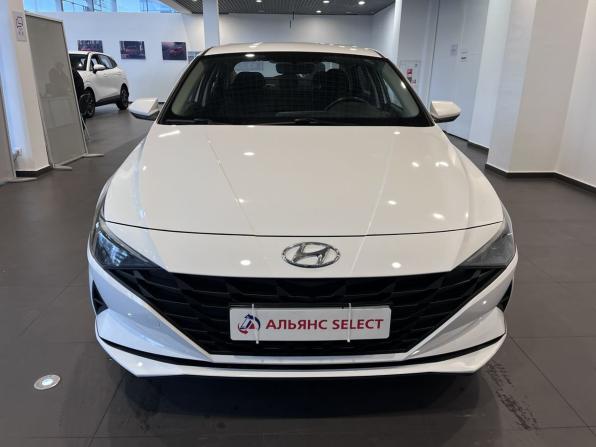 Hyundai Elantra VII (CN7) с пробегом 2022 года, цена 2 020 000 рублей, 107355 км, седан, Автокод Объявления