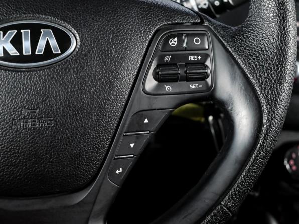 Kia Ceed II с пробегом 2013 года, цена 1 320 000 рублей, 105121 км, хэтчбек, Автокод Объявления