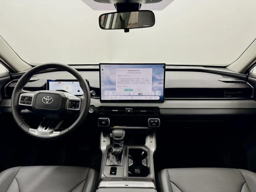 Toyota RAV4 VI (XA60) Вологда  - изображение 14