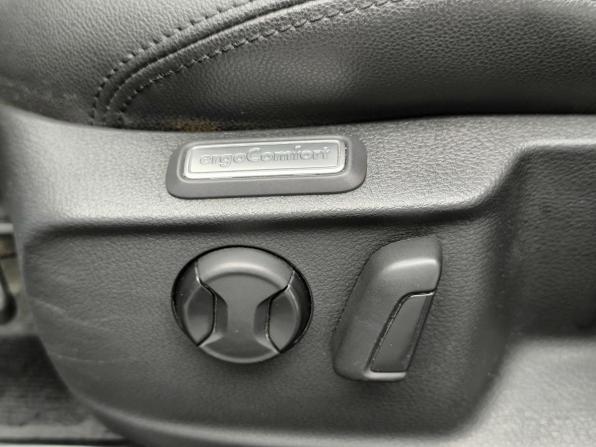 Volkswagen Passat B8 с пробегом 2017 года, цена 1 749 000 рублей, 134131 км, седан, Автокод Объявления