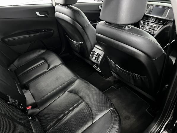 Kia Optima IV с пробегом 2017 года, цена 1 799 000 рублей, 143000 км, седан, Автокод Объявления