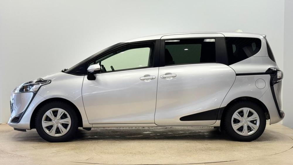 Toyota Sienta II Рестайлинг Киров  - изображение 2