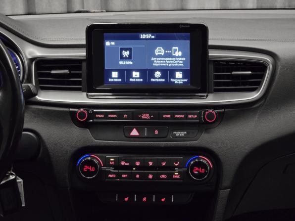 Kia Ceed III с пробегом 2019 года, цена 1 550 000 рублей, 102000 км, универсал, Автокод Объявления