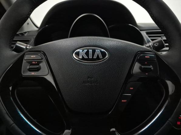 Kia Rio III Рестайлинг с пробегом 2016 года, цена 1 020 000 рублей, 154089 км, седан, Автокод Объявления