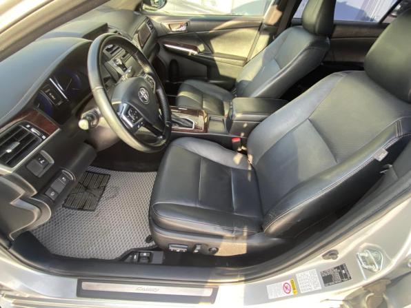 Toyota Camry VII (XV50) Рестайлинг 2 с пробегом 2017 года, цена 2 155 000 рублей, 148000 км, седан, Автокод Объявления
