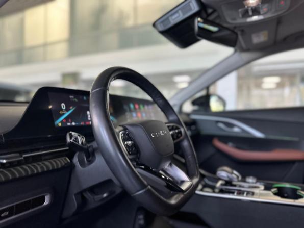 Omoda C5 I с пробегом 2023 года, цена 1 895 000 рублей, 38000 км, внедорожник, Автокод Объявления