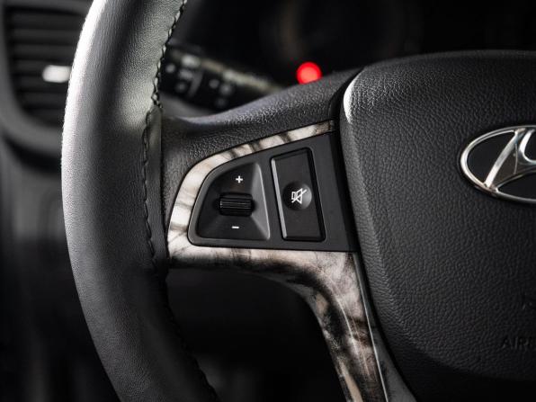 Hyundai Solaris I с пробегом 2012 года, цена 795 000 рублей, 164835 км, седан, Автокод Объявления