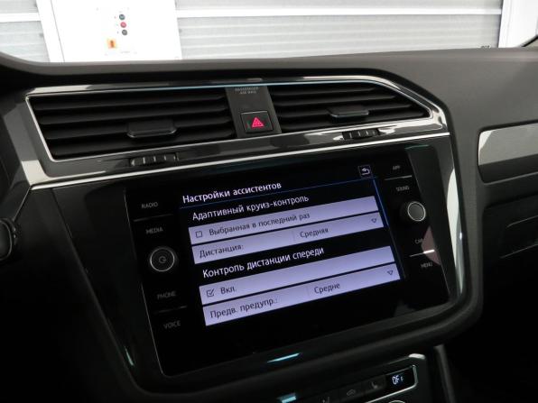 Volkswagen Tiguan II с пробегом 2018 года, цена 2 250 000 рублей, 156459 км, внедорожник, Автокод Объявления