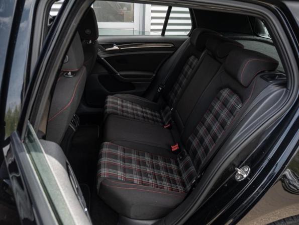 Volkswagen Golf GTI VII с пробегом 2014 года, цена 1 900 000 рублей, 186768 км, хэтчбек, Автокод Объявления