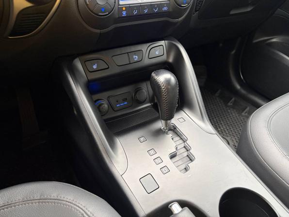 Hyundai ix35 I с пробегом 2011 года, цена 1 165 000 рублей, 160000 км, внедорожник, Автокод Объявления