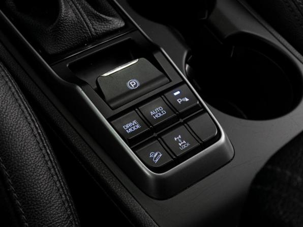 Hyundai Tucson III с пробегом 2018 года, цена 2 449 000 рублей, 134782 км, внедорожник, Автокод Объявления