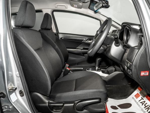 Honda Fit III Рестайлинг с пробегом 2019 года, цена 1 150 000 рублей, 90666 км, хэтчбек, Автокод Объявления