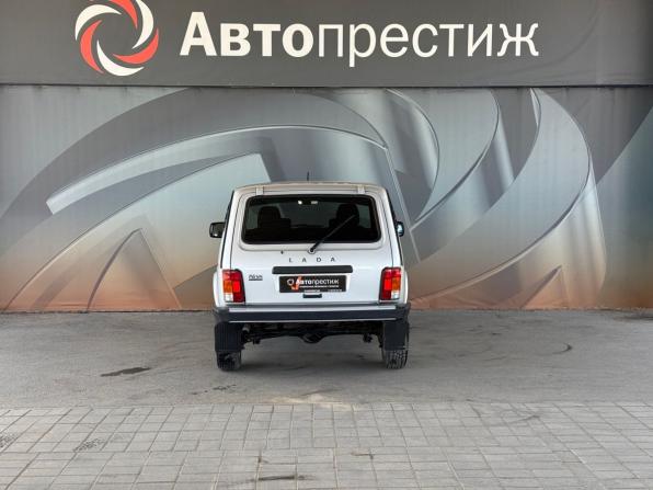 Lada (ВАЗ) Niva Legend с пробегом 2024 года, цена 890 000 рублей, 42343 км, внедорожник, Автокод Объявления