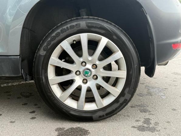 Skoda Yeti I с пробегом 2012 года, цена 1 045 000 рублей, 111058 км, внедорожник, Автокод Объявления