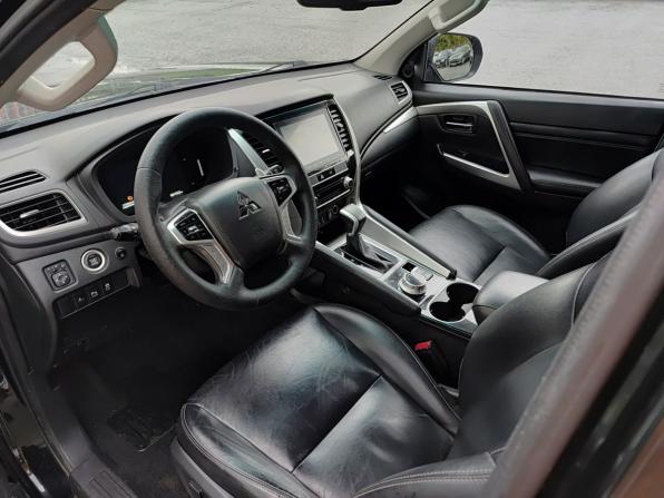Mitsubishi Montero Sport III Рестайлинг с пробегом 2022 года, цена 3 900 000 рублей, 81423 км, внедорожник, Автокод Объявления