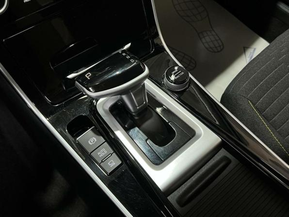 Kia Seltos I Рестайлинг с пробегом 2023 года, цена 2 300 000 рублей, 32875 км, внедорожник, Автокод Объявления