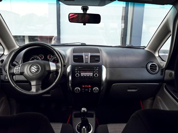Suzuki SX4 I (Classic) Рестайлинг с пробегом 2011 года, цена 619 000 рублей, 331073 км, хэтчбек, Автокод Объявления