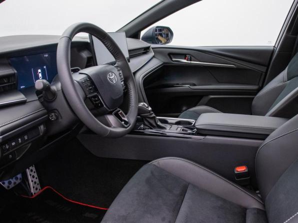 Toyota Camry IX (XV80) China Market с пробегом 2025 года, цена 3 995 000 рублей, 2011 км, седан, Автокод Объявления
