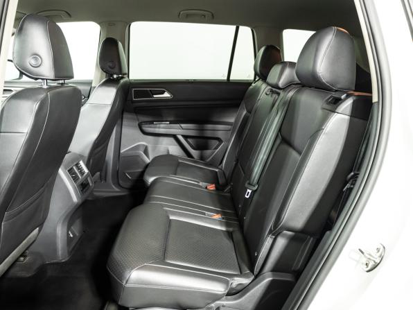 Volkswagen Teramont I с пробегом 2018 года, цена 2 499 700 рублей, 236003 км, внедорожник, Автокод Объявления