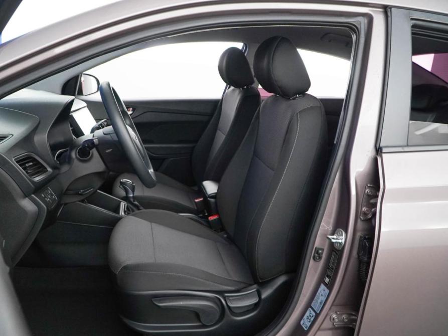 Hyundai Solaris II Москва  - изображение 10