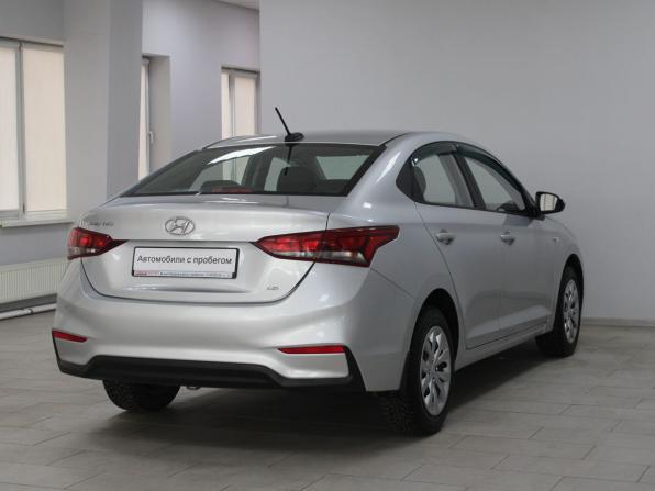 Hyundai Solaris II с пробегом 2018 года, цена 1 329 900 рублей, 156442 км, седан, Автокод Объявления