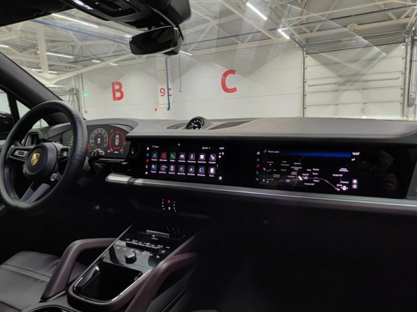 Porsche Cayenne III Рестайлинг с пробегом 2024 года, цена 15 500 000 рублей, 25353 км, внедорожник, Автокод Объявления