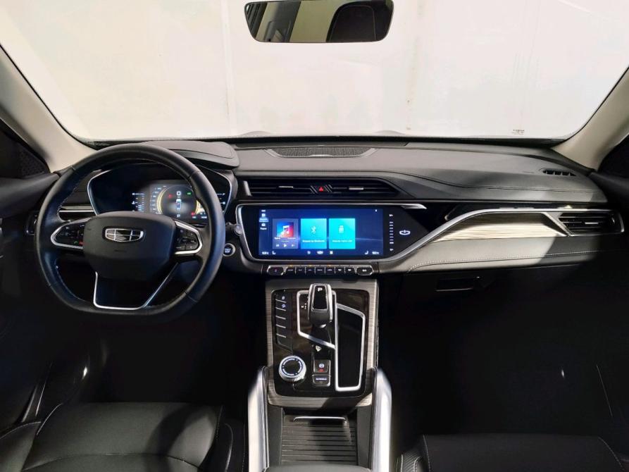 Geely Atlas Pro Москва  - изображение 5