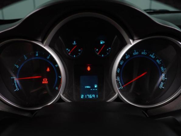 Chevrolet Cruze I Рестайлинг с пробегом 2013 года, цена 749 000 рублей, 217691 км, хэтчбек, Автокод Объявления