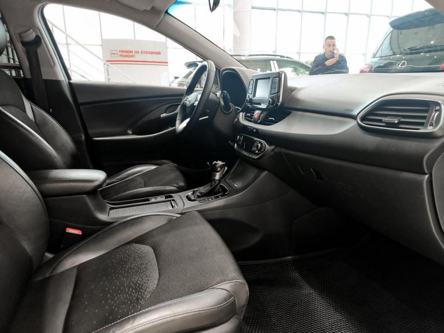 Hyundai i30 III Казань  - изображение 13