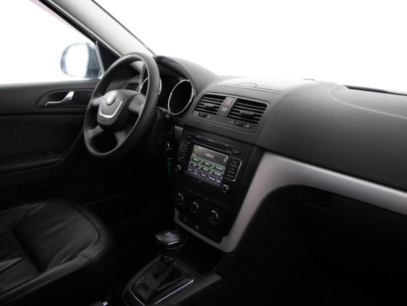 Skoda Yeti I с пробегом 2012 года, цена 999 000 рублей, 185110 км, внедорожник, Автокод Объявления