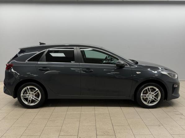 Kia Ceed III с пробегом 2018 года, цена 1 656 000 рублей, 97973 км, хэтчбек, Автокод Объявления