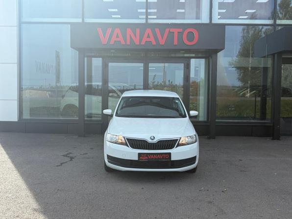 Skoda Rapid I Рестайлинг с пробегом 2019 года, цена 1 290 000 рублей, 100082 км, лифтбек, Автокод Объявления