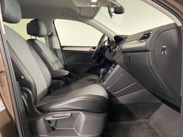 Volkswagen Tiguan II с пробегом 2020 года, цена 2 360 000 рублей, 40423 км, внедорожник, Автокод Объявления