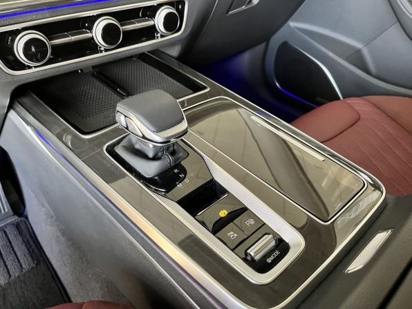 Новый Hongqi HS5 I Рестайлинг 2025 года, цена 4 699 000 рублей, внедорожник, Автокод Объявления