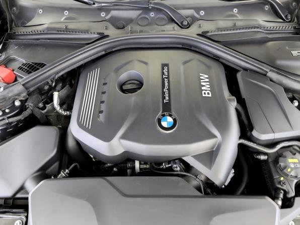 BMW 3 серии VI (F3x) Рестайлинг с пробегом 2017 года, цена 2 000 000 рублей, 146337 км, седан, Автокод Объявления