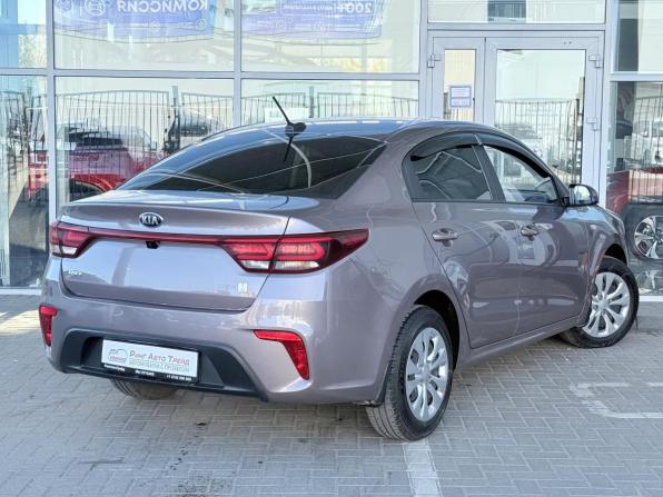 Kia Rio IV с пробегом 2020 года, цена 1 469 000 рублей, 120221 км, седан, Автокод Объявления