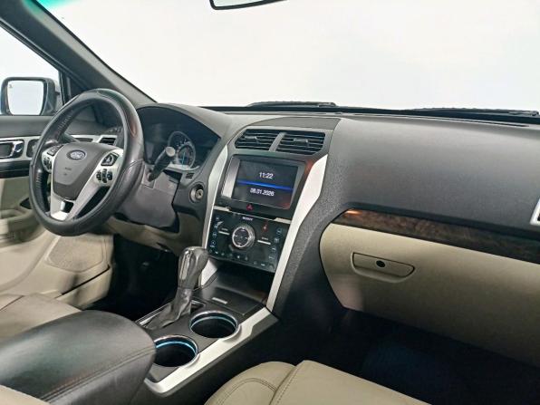Ford Explorer V с пробегом 2012 года, цена 1 299 000 рублей, 290000 км, внедорожник, Автокод Объявления